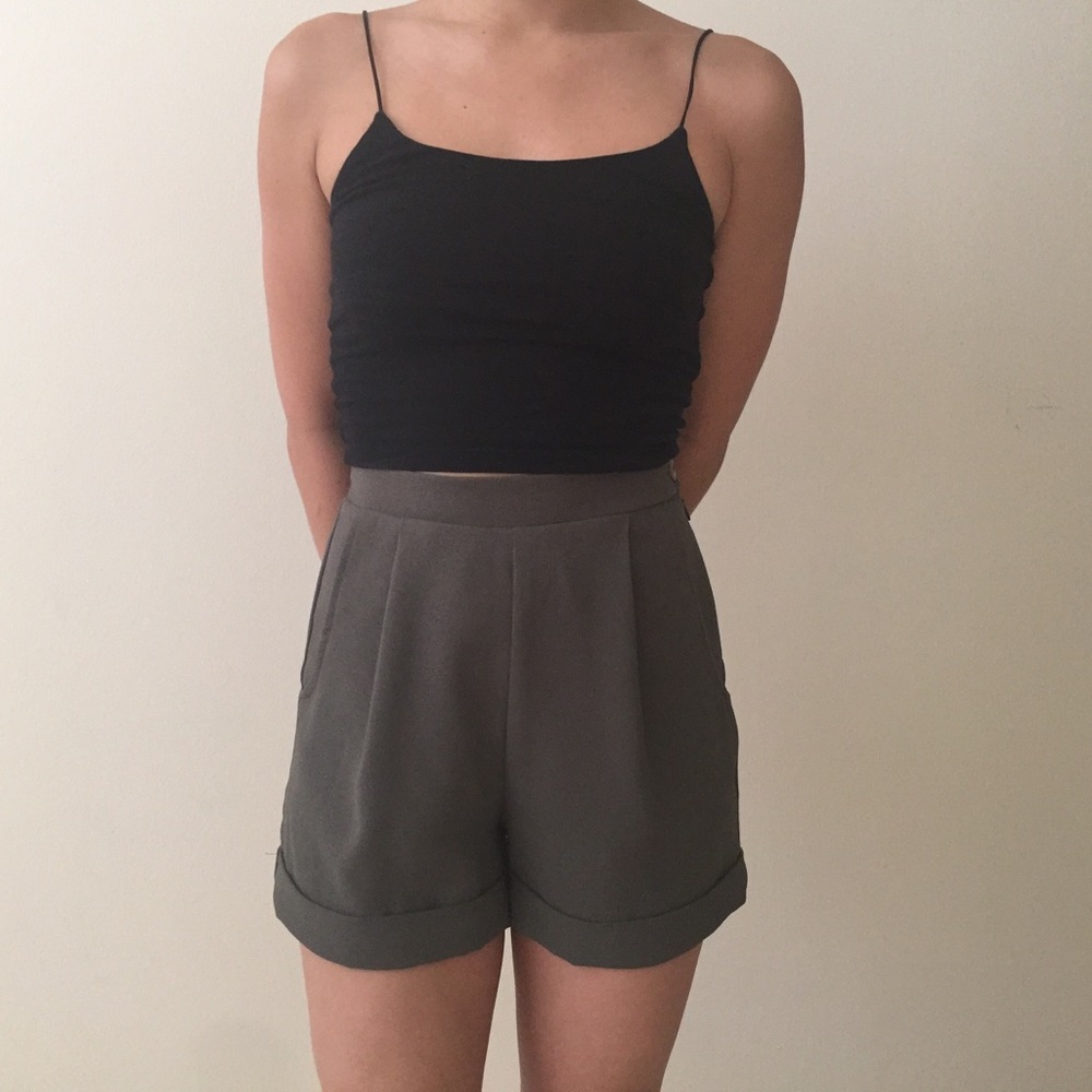 High Waisted Olive Crepe Shorts